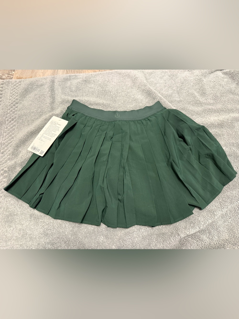 Lululemon High Rise Pleated Tennis Skirt - Picture 6 of 6